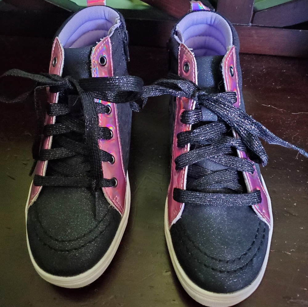 KIDS shoes